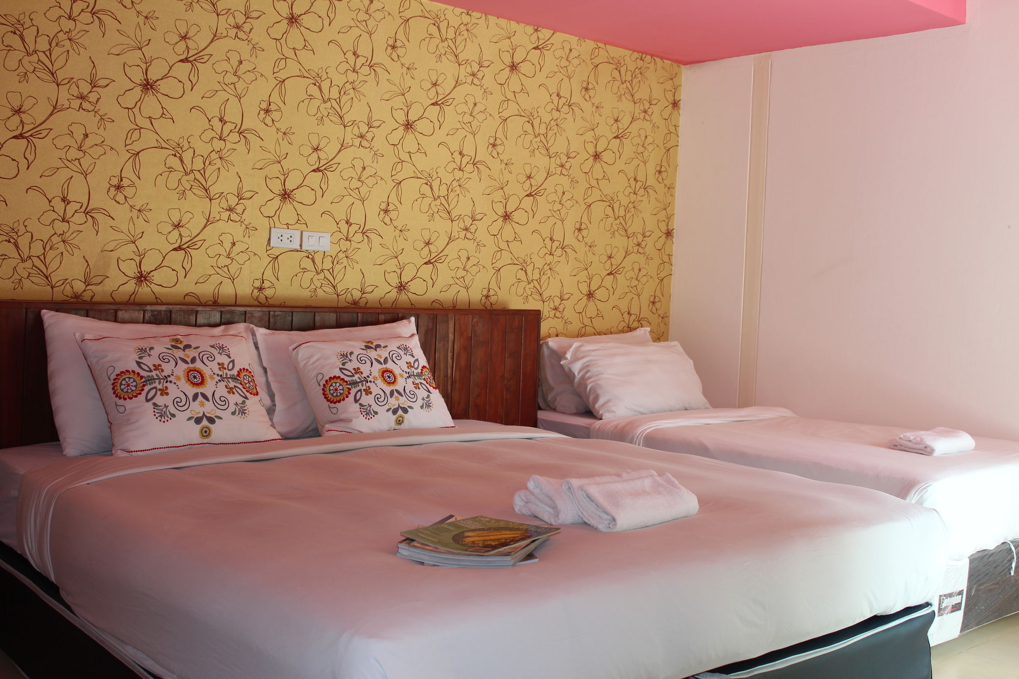 Pattaya Pool Villa Джомтьен Экстерьер фото